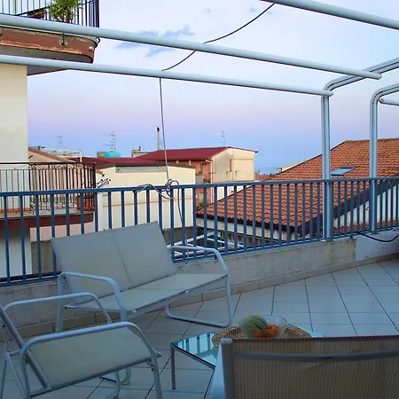 Evergreen Terrace Giardini Naxos