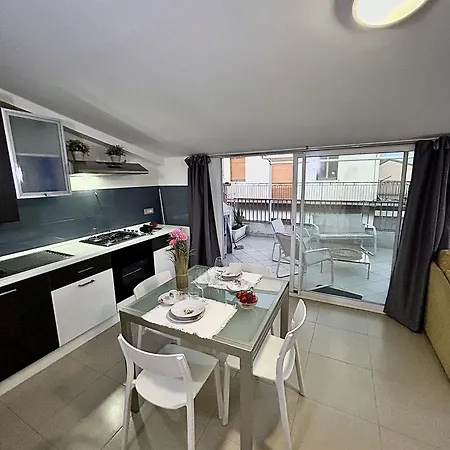 Evergreen Terrace * גיארדיני נאקסוס